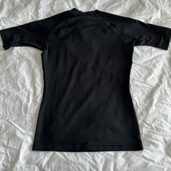 Roxy Surf swim top Hawaii Size 10 - Picture 2 of 4